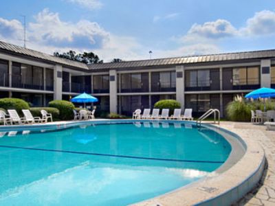 Days Inn Tallahassee Kemudahan gambar